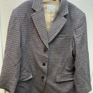 Everlane Size 16 Women’s wool blazer.
